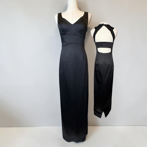 Adrianna Papell Dresses & Skirts - Adrianna Papell Maxi Dress Open Back Gown Sleeveless Formal Evening Black size 2